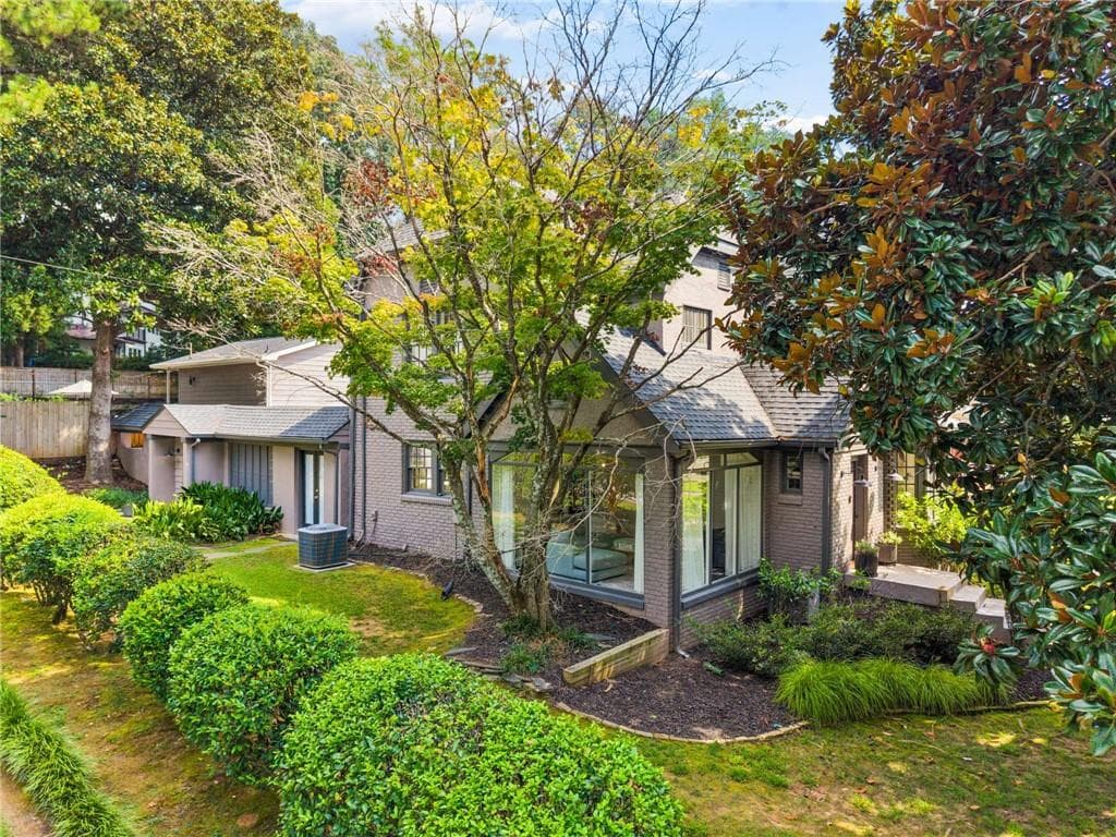 4 bedroom, 5 bathroom, 2,965 sq ft single family residence for sale at 1515 N Morningside Drive, Atlanta, GA 30306 — photo 5
