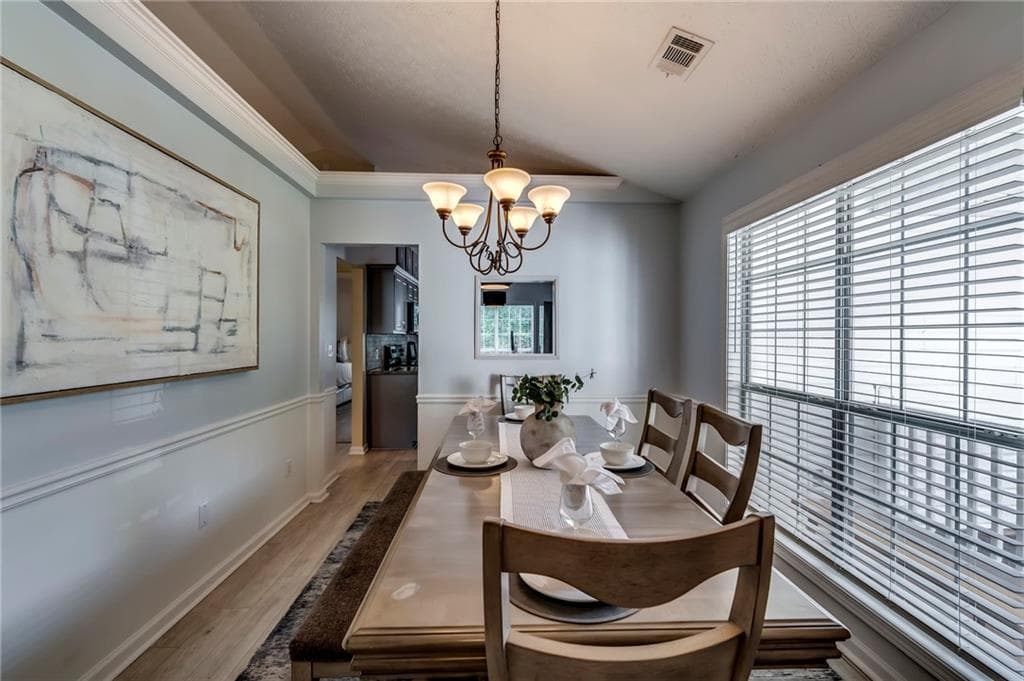 3 bedroom, 2 bathroom, 1,652 sq ft single family residence under contract at 195 Heather Woods Court, Covington, GA 30016 — photo 5