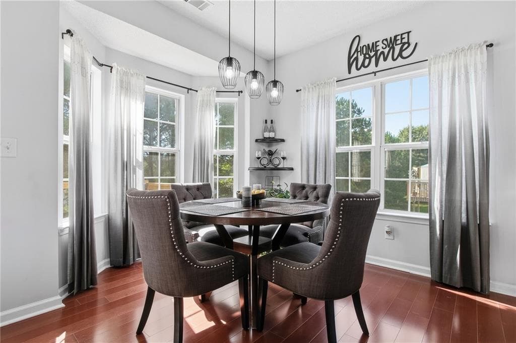 5 bedroom, 3 bathroom, 1,904 sq ft single family residence for sale at 272 Beckenham Lane, Dacula, GA 30019 — photo 9