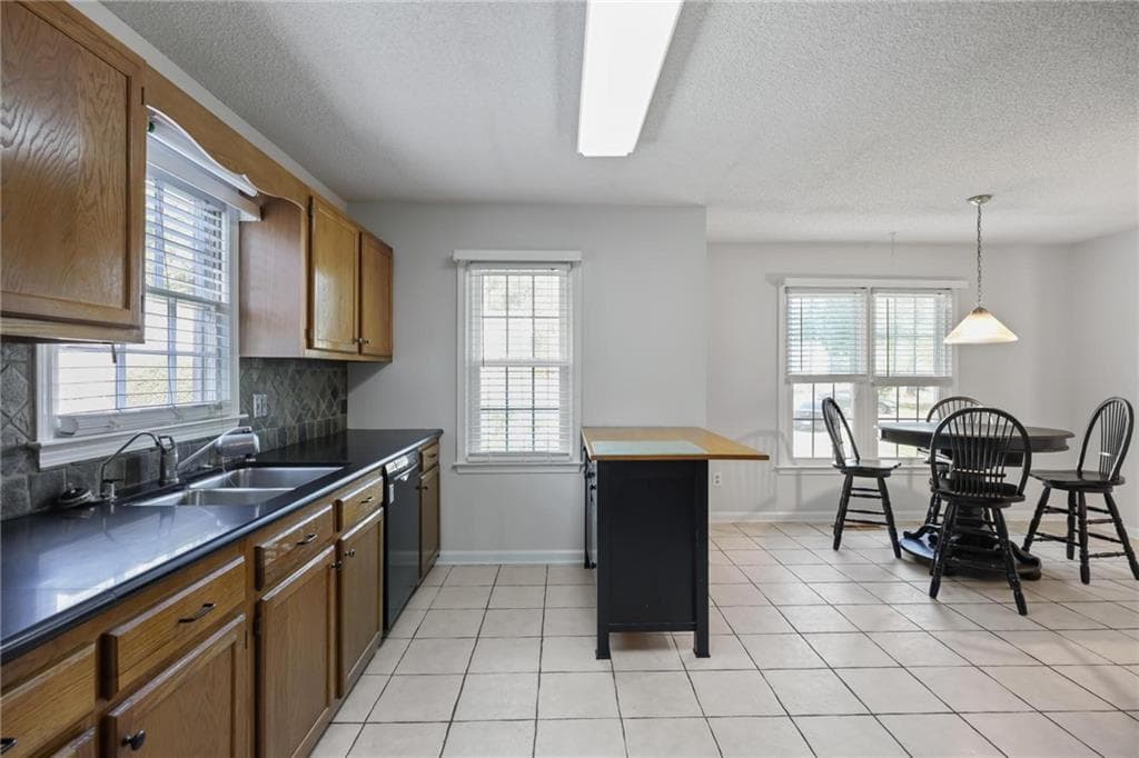 4 bedroom, 3 bathroom, 3,560 sq ft single family residence for sale at 3347 Conley Downs Drive, Powder Springs, GA 30127 — photo 9