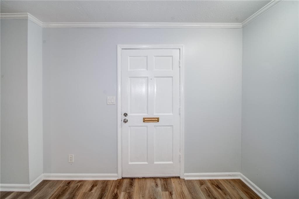 3 bedroom, 3 bathroom, 1,564 sq ft townhouse for rent at 280 Winding River Road B, Atlanta, GA 30350 for $2,250 a month — photo 3