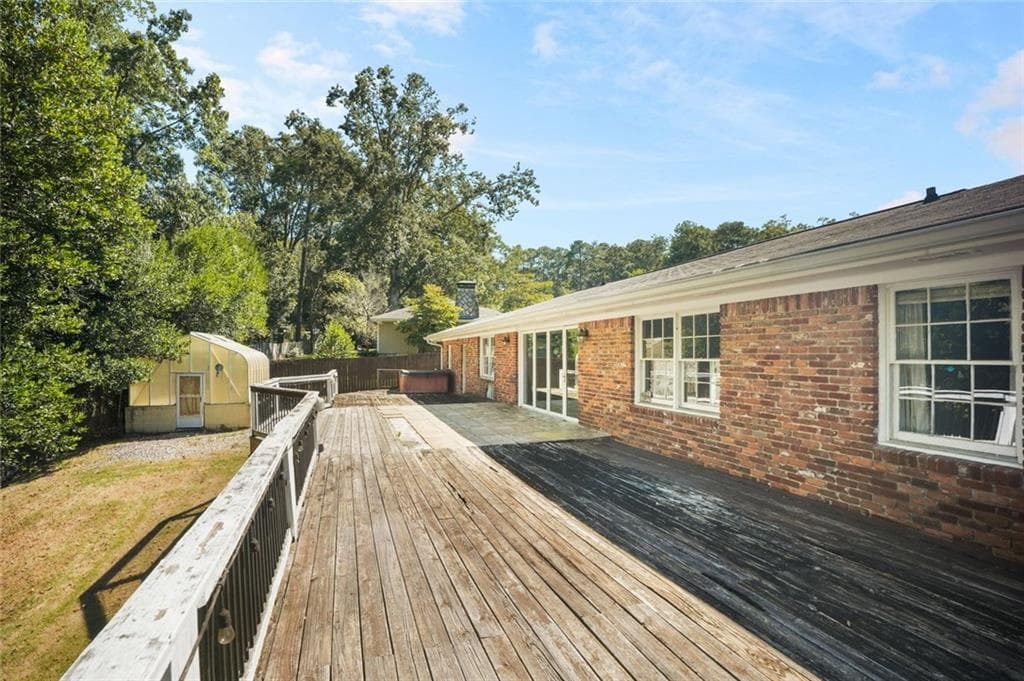 4 bedroom, 3 bathroom, 3,199 sq ft single family residence for sale at 2579 Whiteleigh Drive, Atlanta, GA 30345 — photo 10