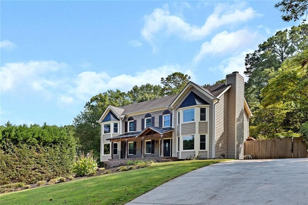 3 bedroom, 3 bathroom, 3,006 sq ft single family residence under contract at 1472 Triple Creek Court, Kennesaw, GA 30144 — photo 4