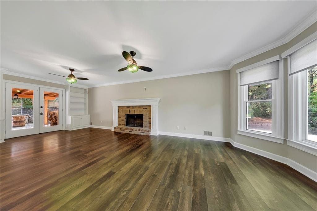 3 bedroom, 3 bathroom, 3,006 sq ft single family residence under contract at 1472 Triple Creek Court, Kennesaw, GA 30144 — photo 7