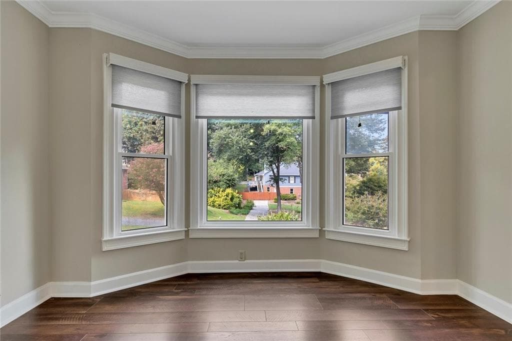 3 bedroom, 3 bathroom, 3,006 sq ft single family residence under contract at 1472 Triple Creek Court, Kennesaw, GA 30144 — photo 9