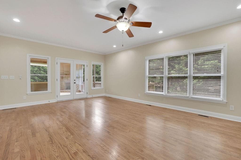 4 bedroom, 4 bathroom, 3,028 sq ft single family residence for rent at 8105 Majors Glen Court, Cumming, GA 30041 for $3,400 a month — photo 5