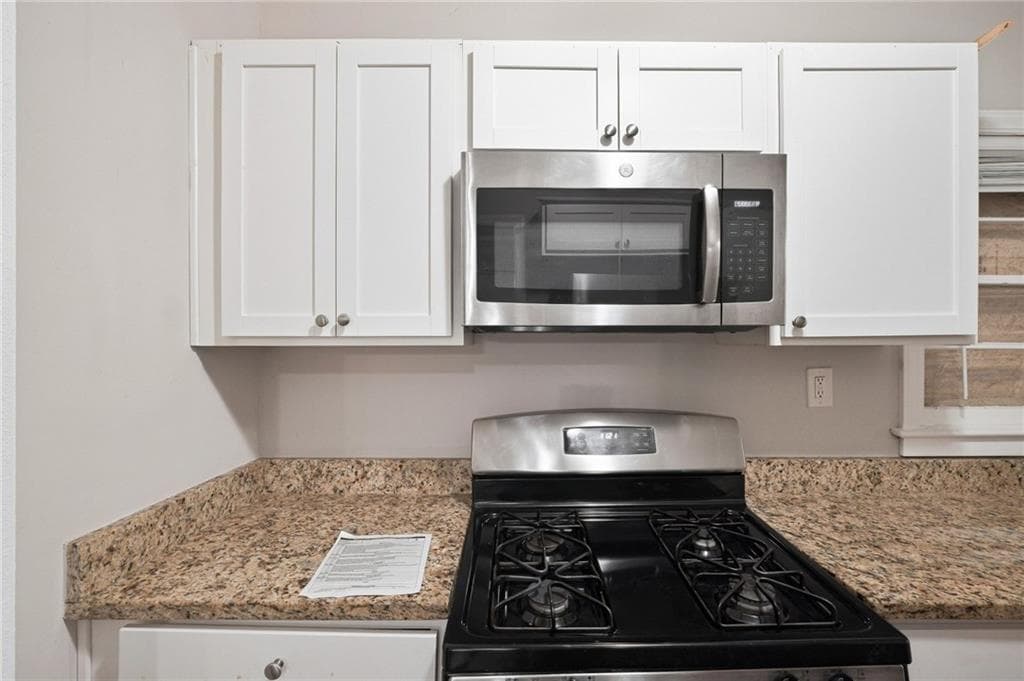 4 bedroom, 1 bathroom, 1,220 sq ft single family residence for sale at 3011 Belvedere Lane, Decatur, GA 30032 — photo 10