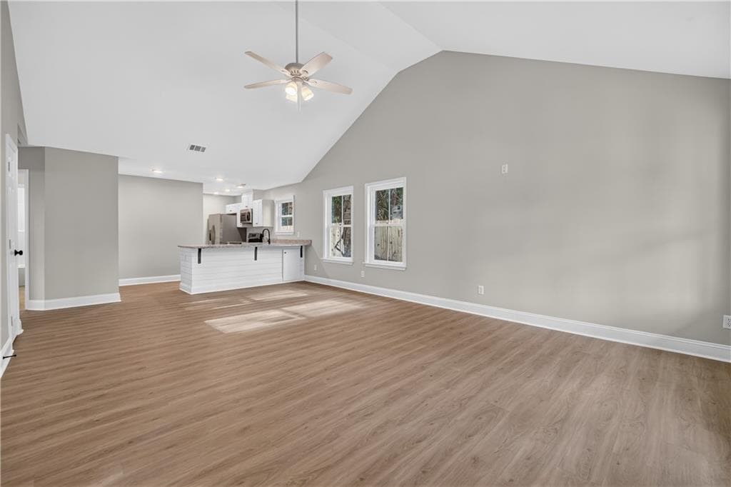 3 bedroom, 2 bathroom, 1,449 sq ft single family residence for sale at 1126 E 56th Street, Savannah, GA 31404 — photo 8