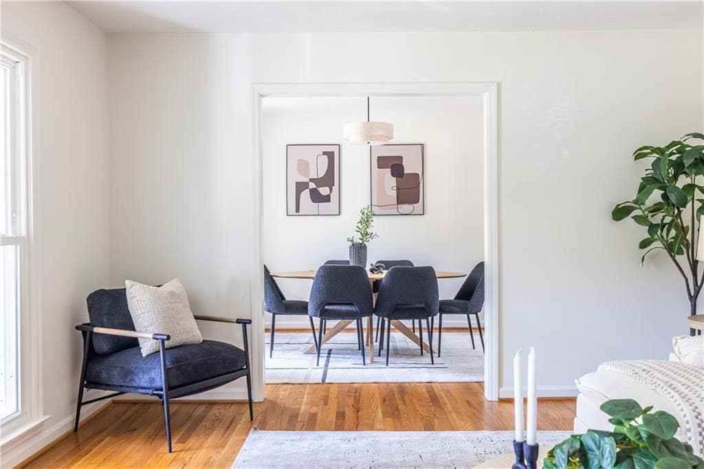 3 bedroom, 2 bathroom, 2,488 sq ft single family residence for sale at 1590 Knob Hill Drive, Atlanta, GA 30329 — photo 7