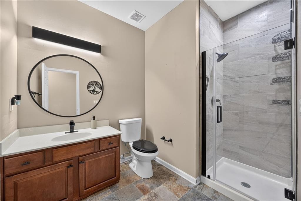 6 bedroom, 5 bathroom, 4,290 sq ft single family residence under contract at 719 Trumpeter Court, Fairburn, GA 30213 — photo 9