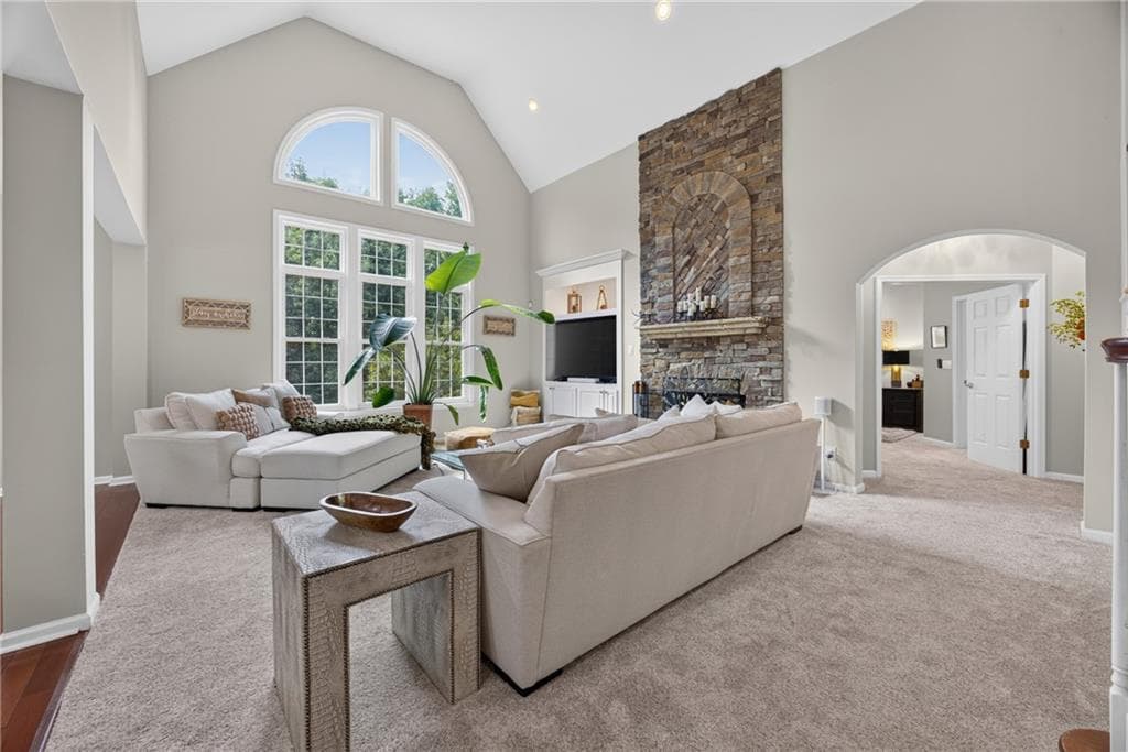 6 bedroom, 5 bathroom, 4,290 sq ft single family residence under contract at 719 Trumpeter Court, Fairburn, GA 30213 — photo 10