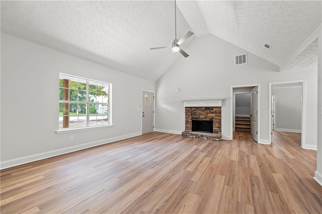 4 bedroom, 2 bathroom, 1,646 sq ft single family residence for sale at 247 Pebble Creek Drive, Mcdonough, GA 30253 — photo 9