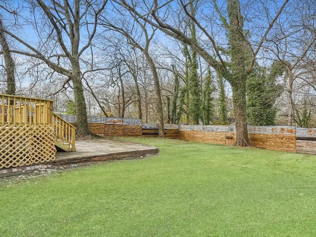 3 bedroom, 2 bathroom, 1,140 sq ft single family residence for sale at 1385 Campbellton Road, Atlanta, GA 30310 — photo 4