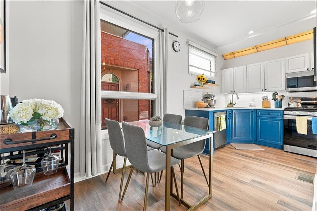 2 bedroom, 3 bathroom, 1,250 sq ft townhouse for sale at 751 Piedmont Avenue 17, Atlanta, GA 30308 — photo 7