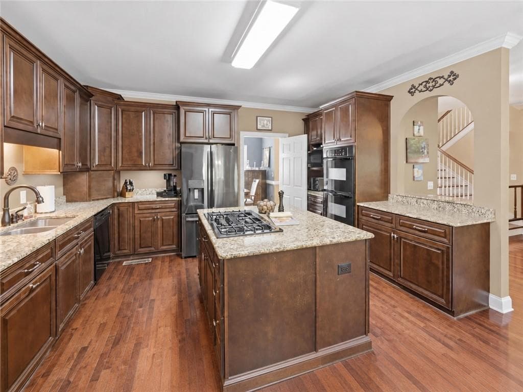 5 bedroom, 4 bathroom, 3,328 sq ft single family residence for sale at 171 Hat Creek Ridge, Dawsonville, GA 30534 — photo 9