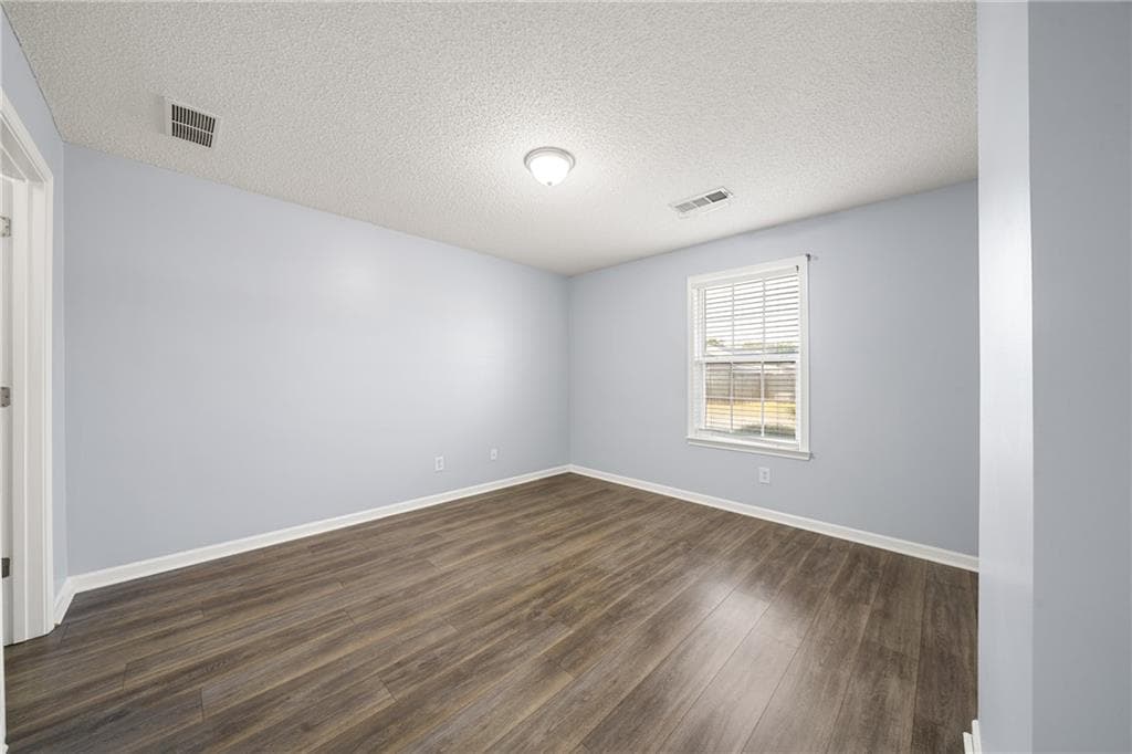 2 bedroom, 2 bathroom, 1,209 sq ft single family residence for sale at 1514 Louise Anderson Drive, Griffin, GA 30224 — photo 7