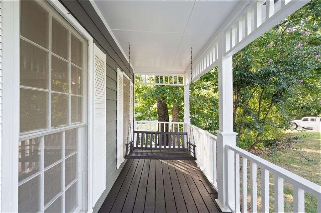 4 bedroom, 4 bathroom, 3,030 sq ft single family residence under contract at 800 Winnbrook Drive, Dacula, GA 30019 — photo 5