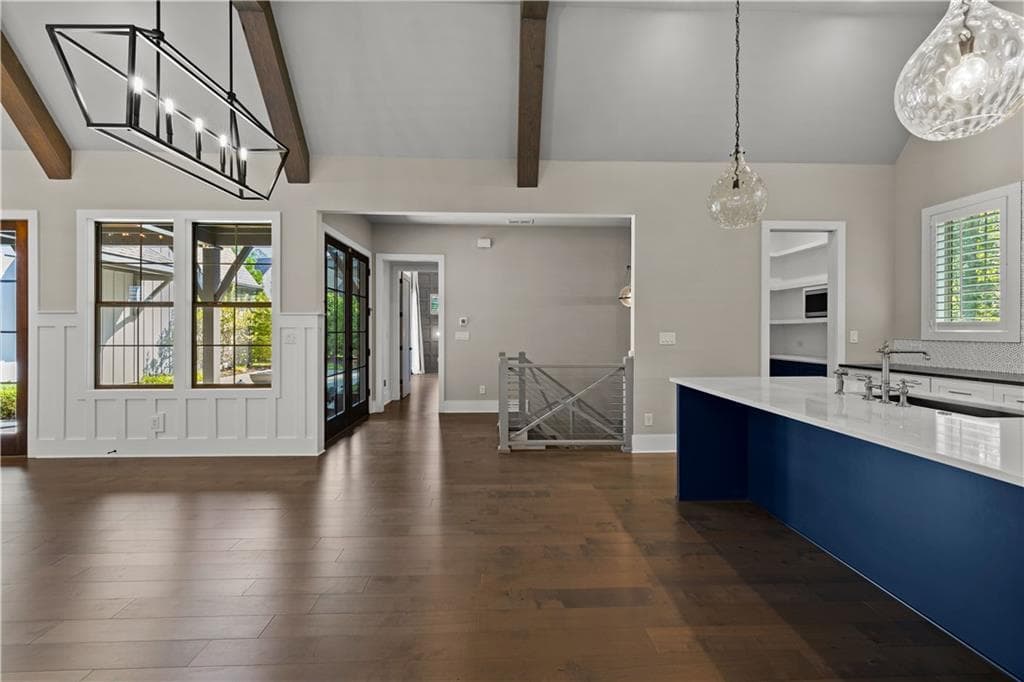 4 bedroom, 3 bathroom, 3,856 sq ft single family residence for sale at 195 Arbor Garden Circle, Newnan, GA 30265 — photo 9