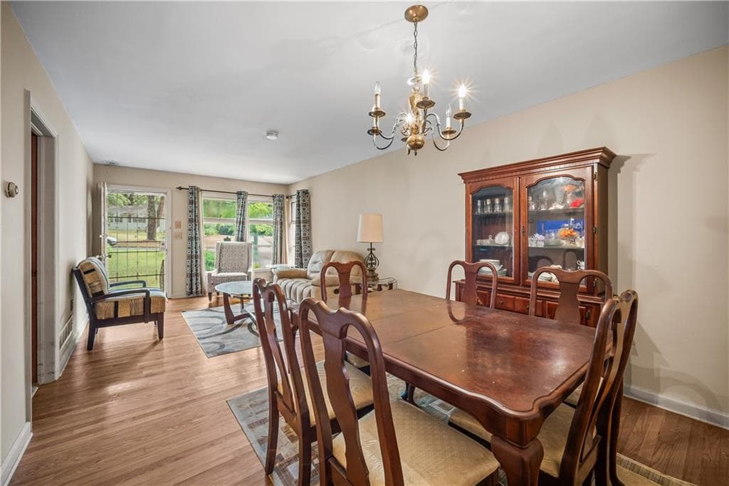 3 bedroom, 2 bathroom, 1,312 sq ft single family residence for sale at 755 Braemar Avenue, Atlanta, GA 30311 — photo 4