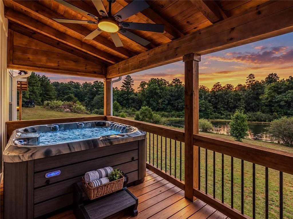 3 bedroom, 2 bathroom, 2,528 sq ft single family residence for sale at 304 Rhinehart Dr, Ranger, GA 30734 — photo 4