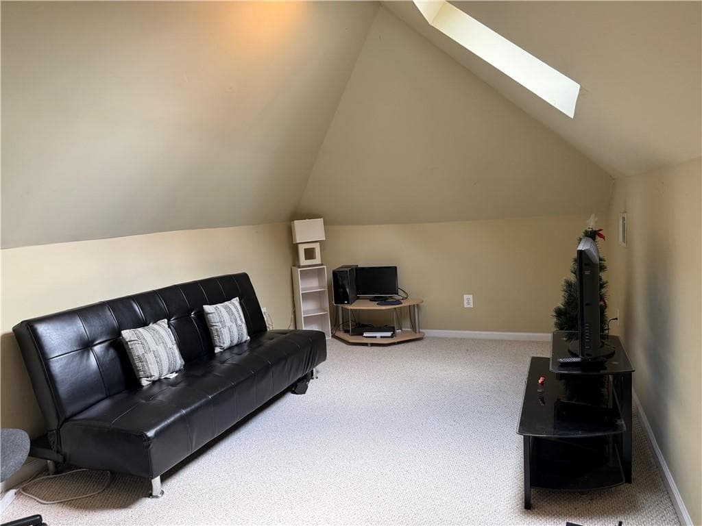 3 bedroom, 2 bathroom, 2,066 sq ft single family residence for sale at 2072 Little River Drive, Suwanee, GA 30024 — photo 9