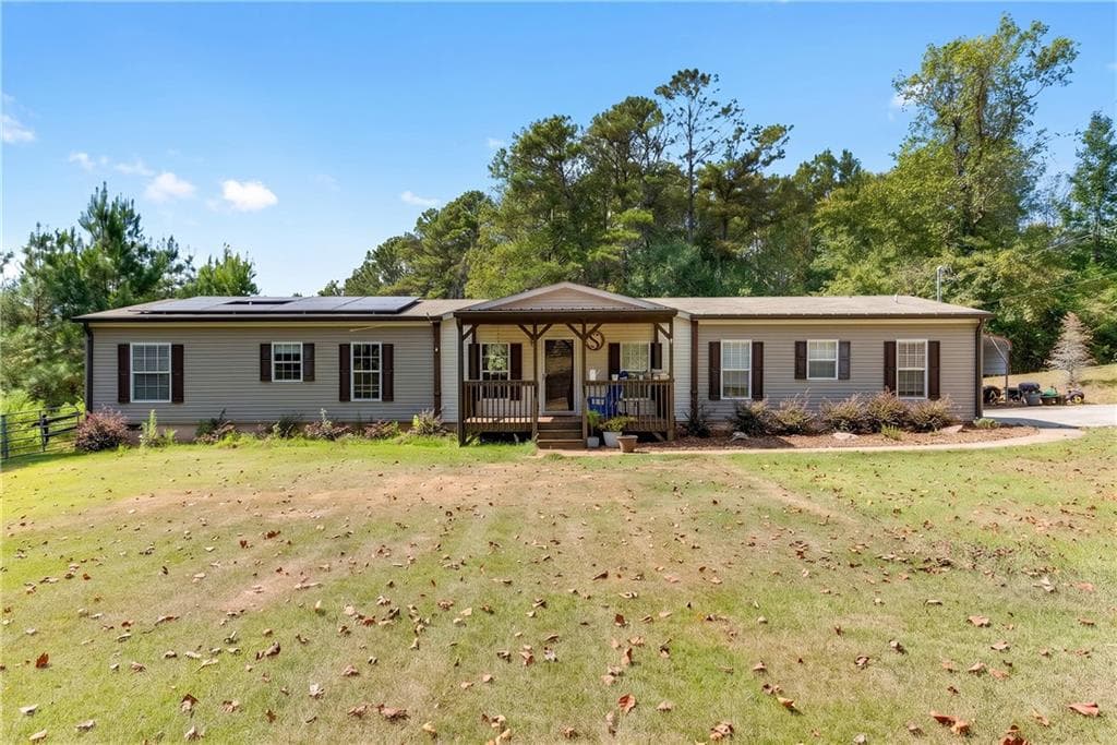 4 bedroom, 2 bathroom, 2,052 sq ft single family residence for sale at 4353 Flatbottom Road, Ball Ground, GA 30107