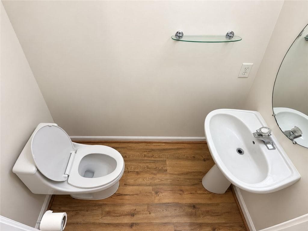 2 bedroom, 3 bathroom, 1,240 sq ft townhouse for rent at 1503 Cove Creek Circle, Norcross, GA 30093 for $1,800 a month — photo 7