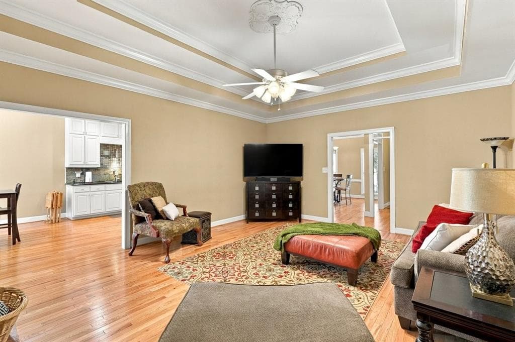 5 bedroom, 4 bathroom, 5,397 sq ft single family residence for sale at 5785 Nash Commons Drive, Stone Mountain, GA 30087 — photo 7