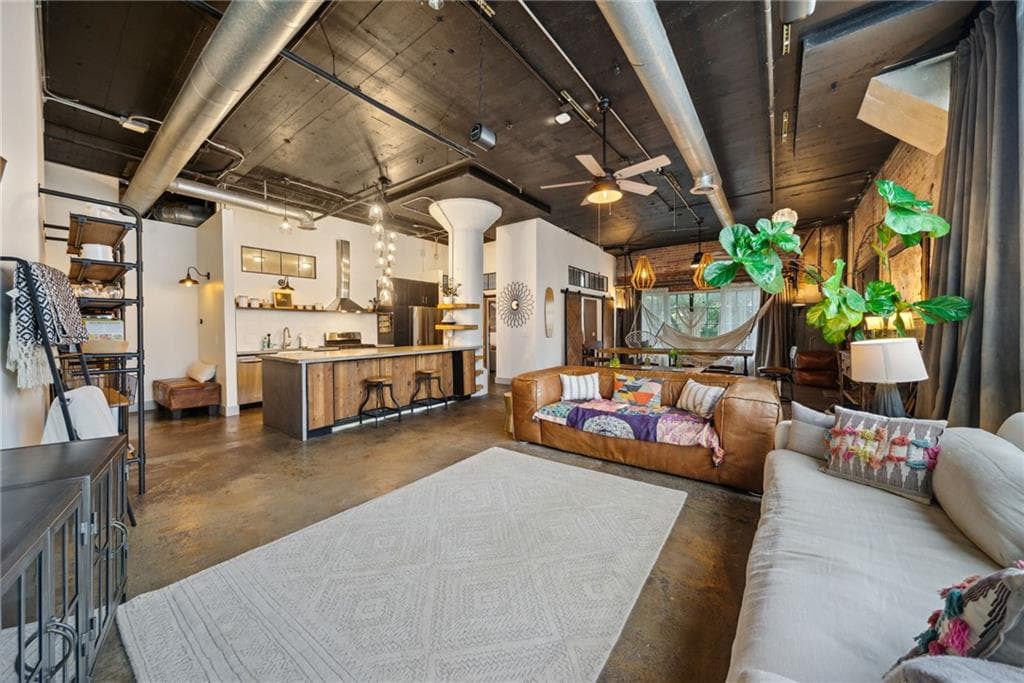 3 bedroom, 2 bathroom, 1,914 sq ft condominium for rent at 881 Memorial Drive 118, Atlanta, GA 30316 for $5,500 a month — photo 9