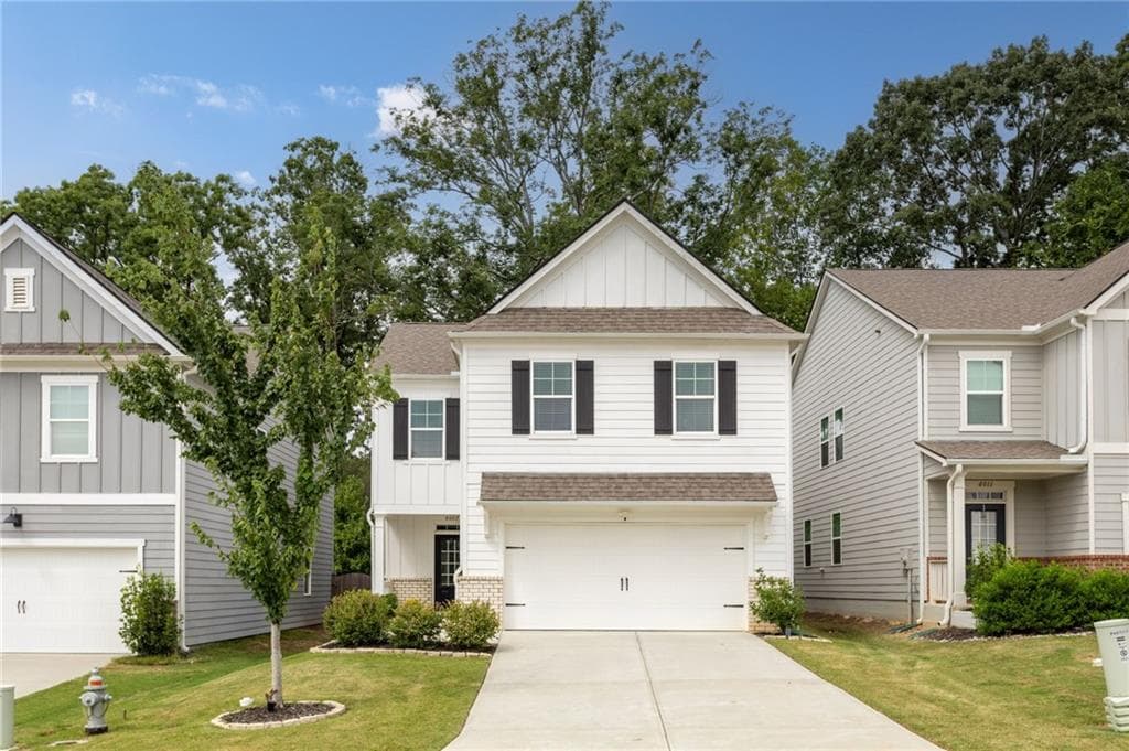 4 bedroom, 3 bathroom, 2,136 sq ft single family residence for sale at 6007 Hoot Owl Lane, Flowery Branch, GA 30542