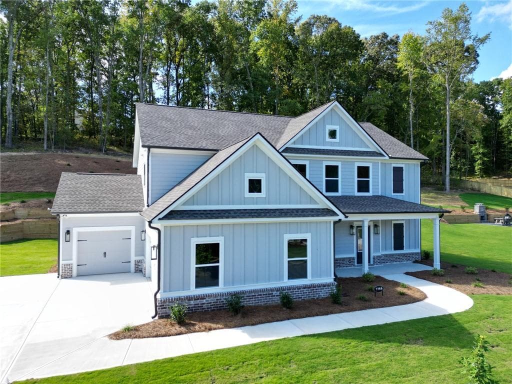 4 bedroom, 3 bathroom, 2,660 sq ft single family residence under contract at 1280 BIRCH Way, Loganville, GA 30052 — photo 2