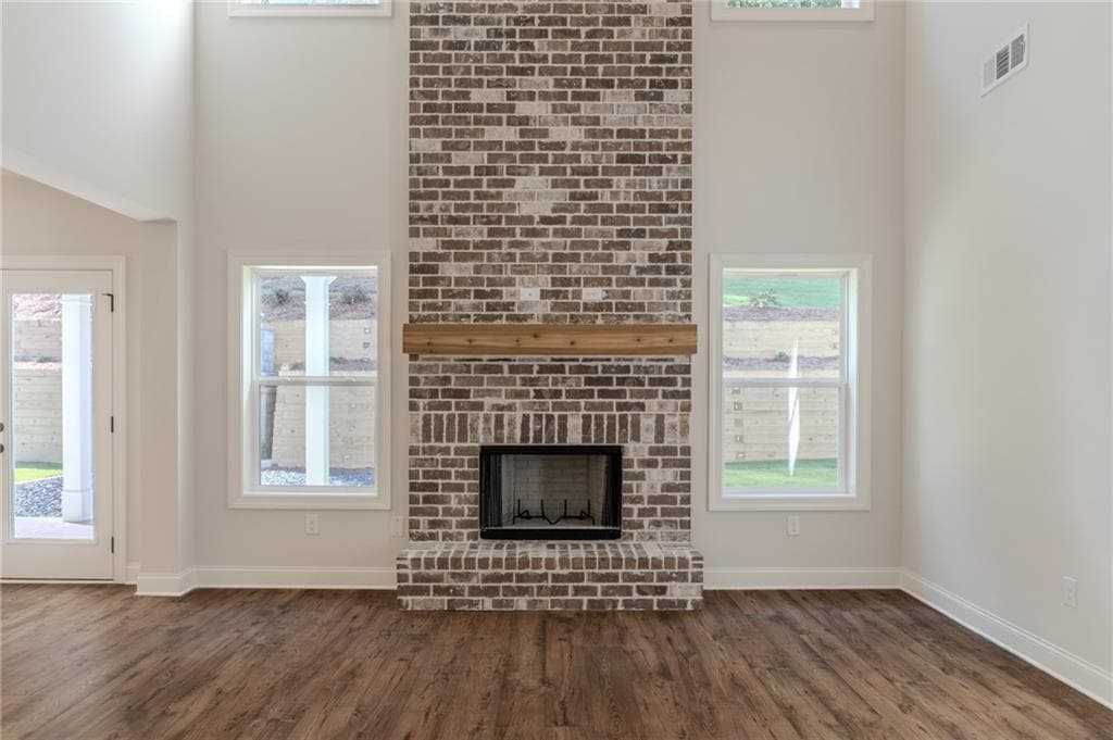 4 bedroom, 3 bathroom, 2,660 sq ft single family residence under contract at 1280 BIRCH Way, Loganville, GA 30052 — photo 10