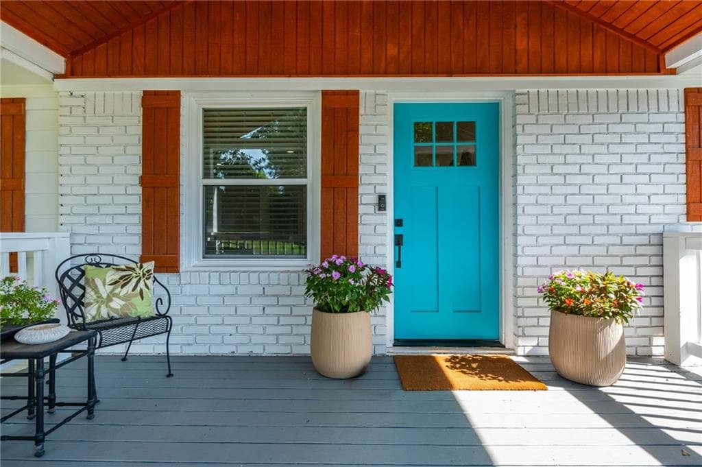 3 bedroom, 2 bathroom, 1,591 sq ft single family residence for sale at 1845 Lochlomand Lane, Smyrna, GA 30080 — photo 5