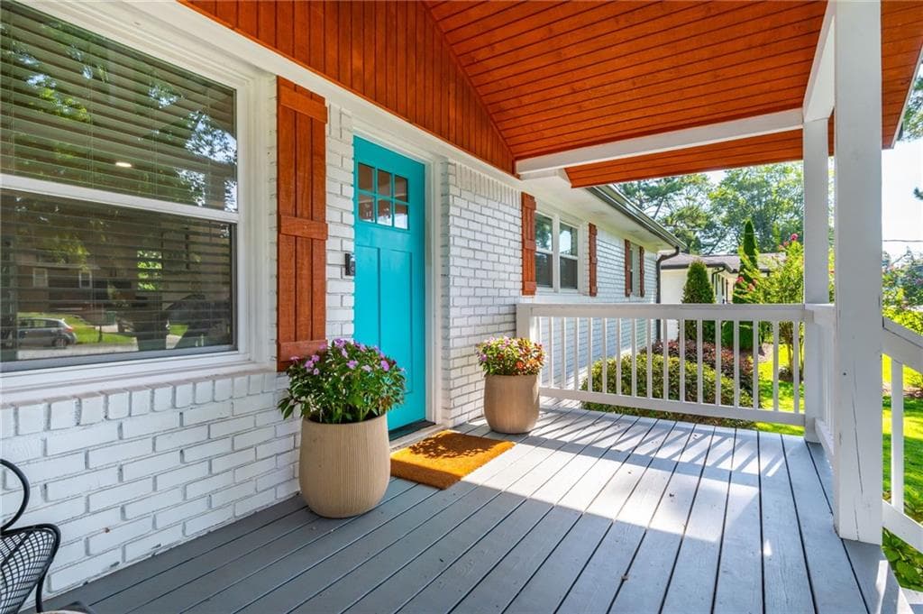3 bedroom, 2 bathroom, 1,591 sq ft single family residence for sale at 1845 Lochlomand Lane, Smyrna, GA 30080 — photo 7