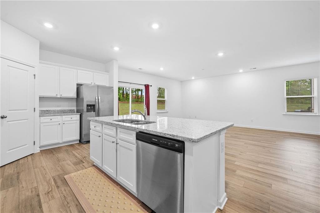 4 bedroom, 3 bathroom, 2,315 sq ft single family residence for rent at 788 Evergreen Road, Winder, GA 30680 for $2,350 a month — photo 6