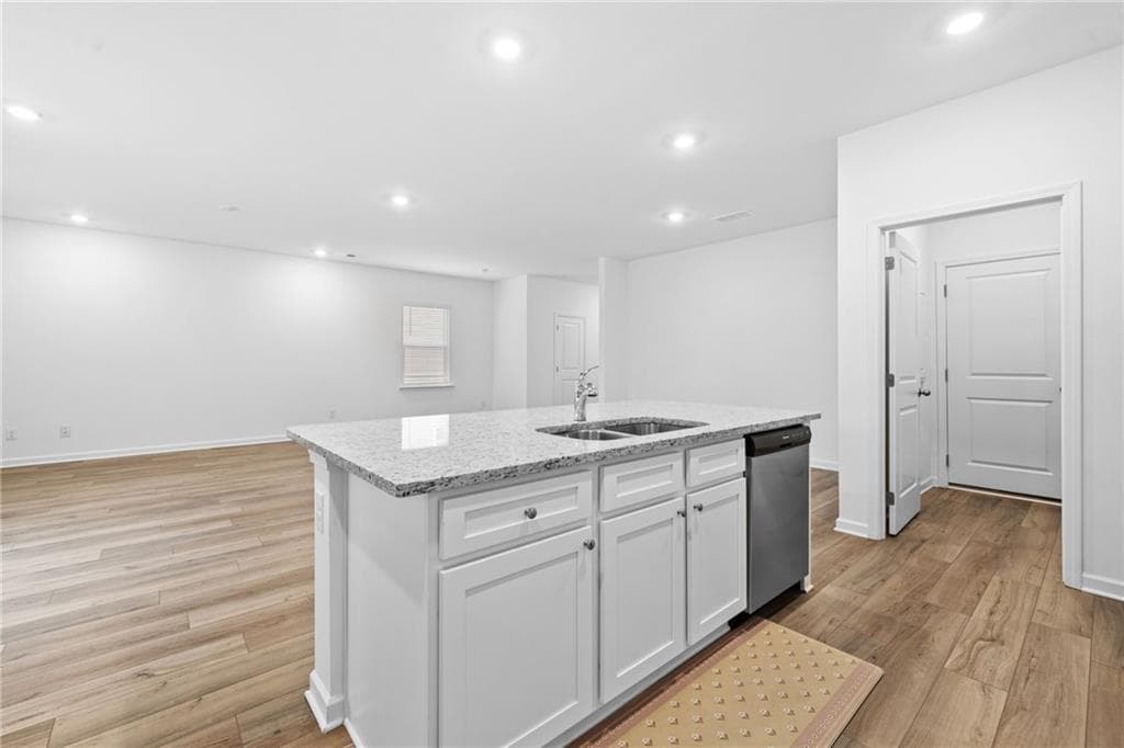 4 bedroom, 3 bathroom, 2,315 sq ft single family residence for rent at 788 Evergreen Road, Winder, GA 30680 for $2,350 a month — photo 7
