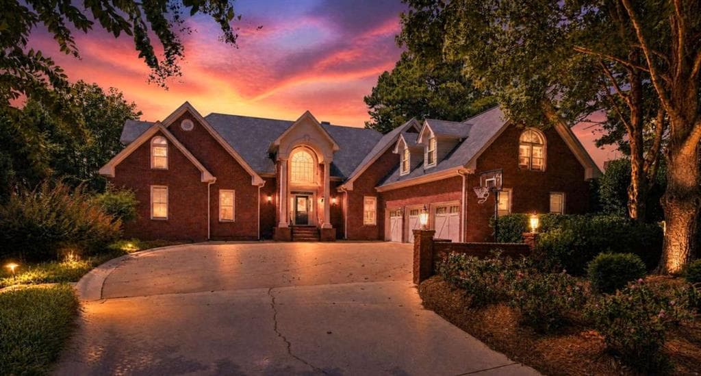6 bedroom, 8 bathroom, 9,128 sq ft single family residence for sale at 3117 Lake Park Drive, Jonesboro, GA 30236 — photo 2