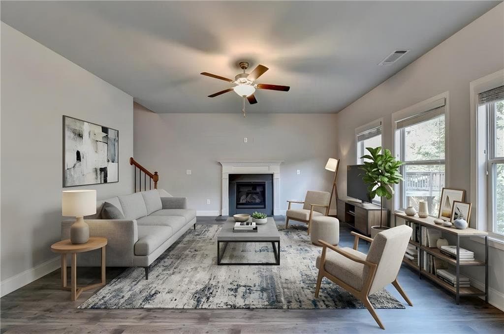 4 bedroom, 3 bathroom, 2,142 sq ft single family residence for sale at 4691 Hidden Creek Drive, Gainesville, GA 30504 — photo 4