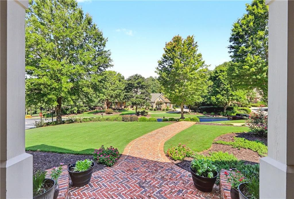7 bedroom, 8 bathroom, 8,667 sq ft single family residence for sale at 15945 Meadow King Way, Milton, GA 30004 — photo 9