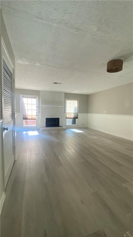 2 bedroom, 3 bathroom, 1,260 sq ft condominium for rent at 591 Wedgewood Drive 591, Alpharetta, GA 30009 for $2,200 a month — photo 6