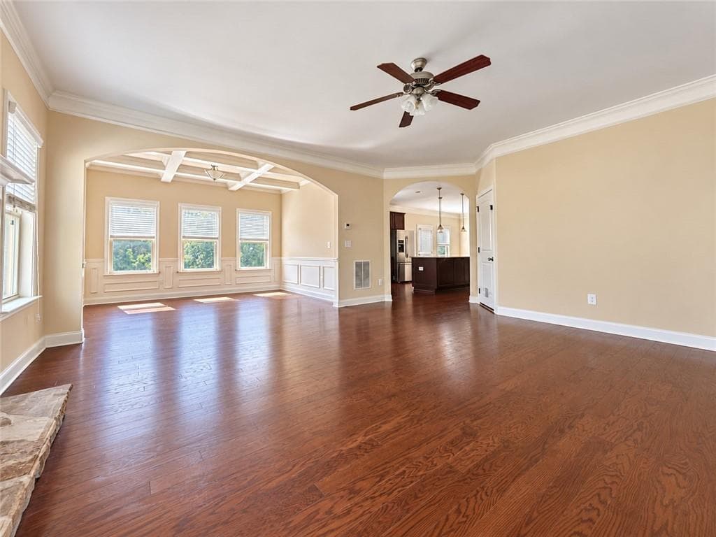 4 bedroom, 3 bathroom, 2,442 sq ft single family residence for rent at 4025 Hunters Walk Way, Cumming, GA 30028 for $2,650 a month — photo 9