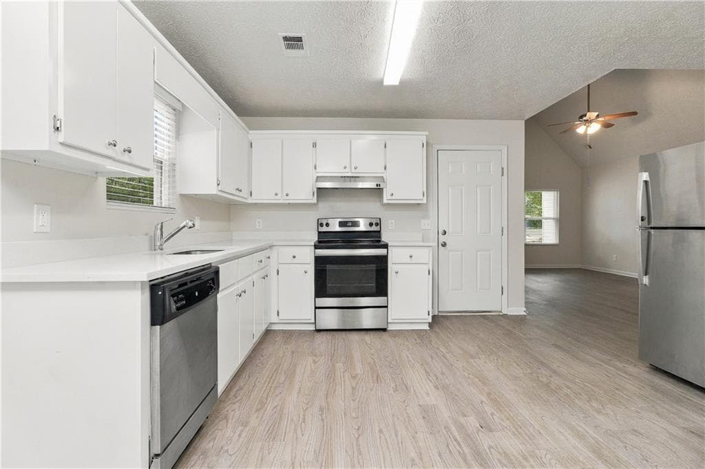 3 bedroom, 2 bathroom, 1,248 sq ft single family residence for sale at 123 Whispering Pine Lane, White, GA 30184 — photo 8