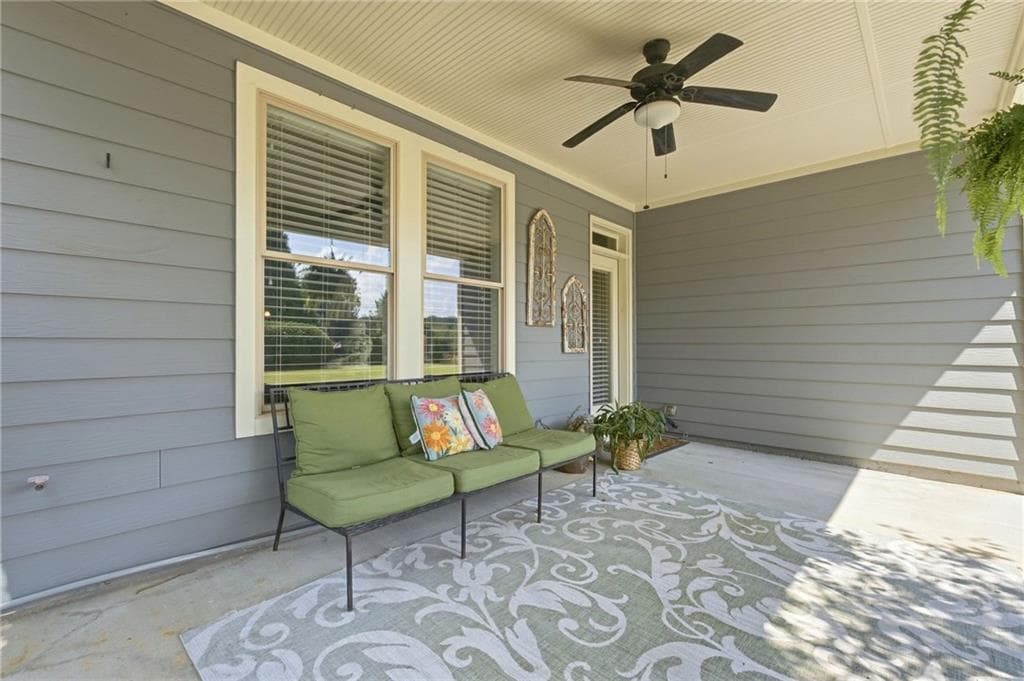 3 bedroom, 3 bathroom, 2,100 sq ft single family residence for sale at 827 Rockford Commons Drive, Marietta, GA 30064 — photo 7