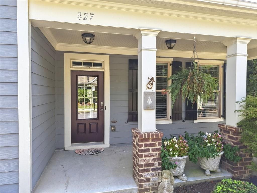 3 bedroom, 3 bathroom, 2,100 sq ft single family residence for sale at 827 Rockford Commons Drive, Marietta, GA 30064 — photo 8