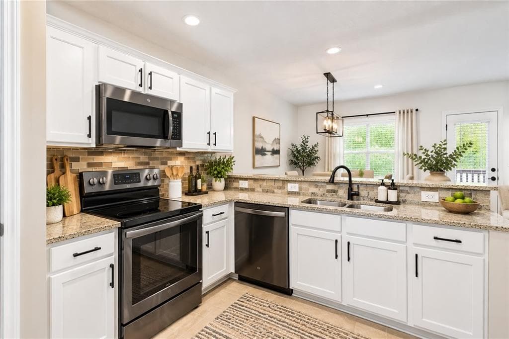 2 bedroom, 3 bathroom, 1,536 sq ft townhouse under contract at 398 Parc River Boulevard, Lawrenceville, GA 30046 — photo 7