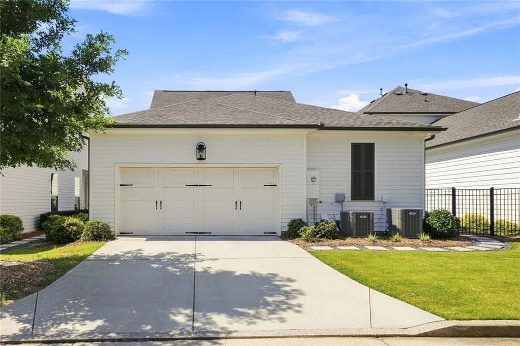3 bedroom, 3 bathroom, 2,932 sq ft single family residence under contract at 520 Homestead Park Place, Canton, GA 30115 — photo 6