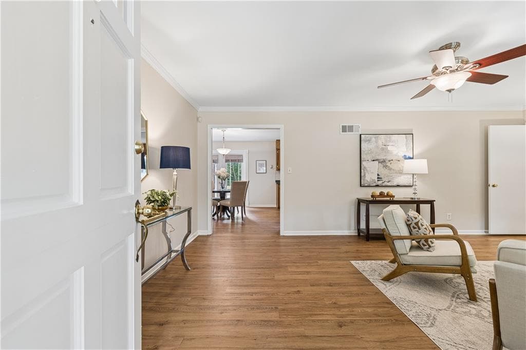 2 bedroom, 2 bathroom, 1,610 sq ft single family residence for sale at 3696 Rainbow Circle, Snellville, GA 30039 — photo 4