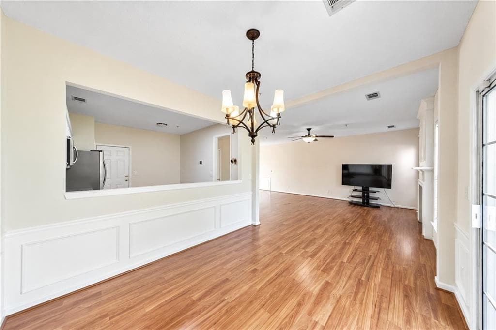 3 bedroom, 3 bathroom, 1,788 sq ft townhouse for sale at 244 Regent Square, Woodstock, GA 30188 — photo 10