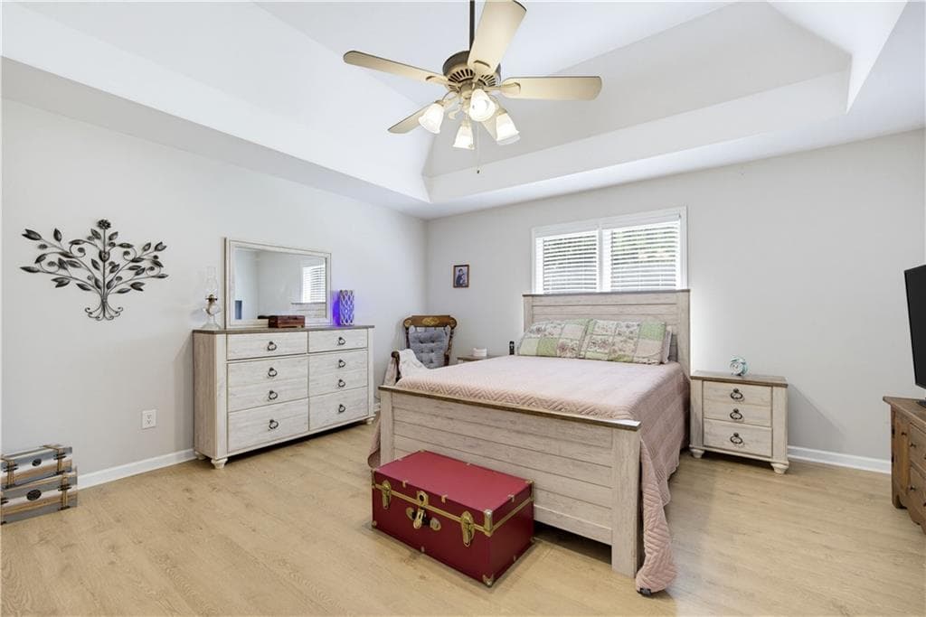 3 bedroom, 2 bathroom, 1,673 sq ft single family residence for sale at 462 Whitby Drive, Douglasville, GA 30134 — photo 6