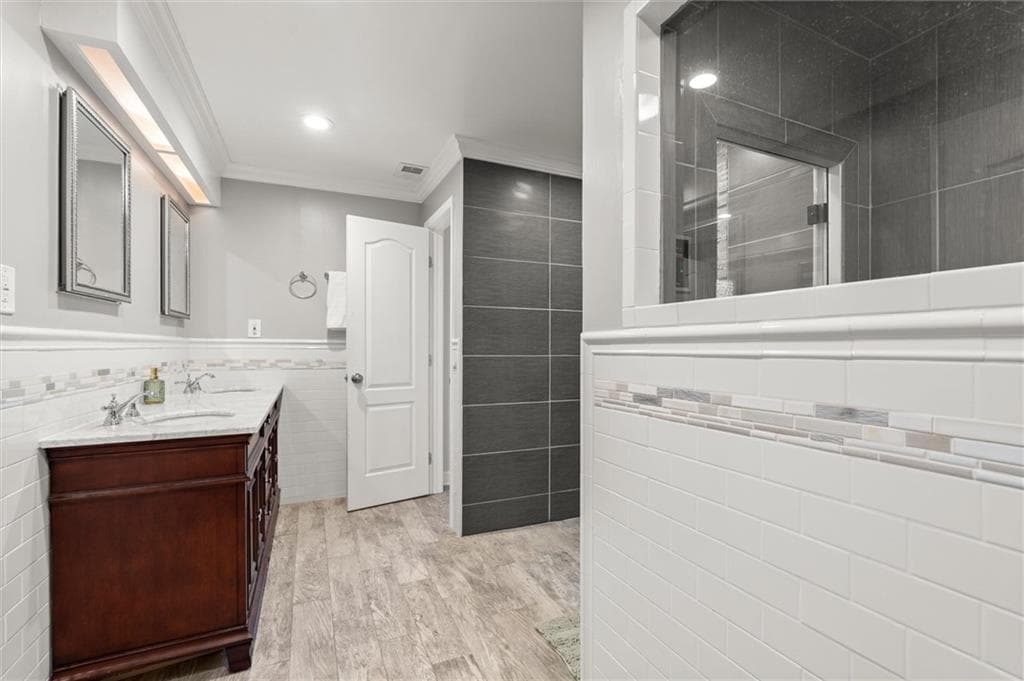 4 bedroom, 4 bathroom, 3,928 sq ft single family residence for sale at 1071 Powell Wright Road, Marietta, GA 30066 — photo 10